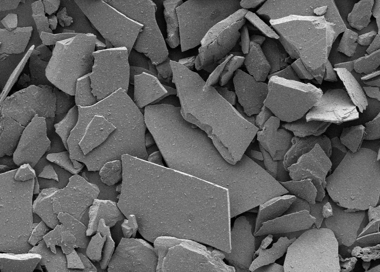 Micaceous Iron Oxide,Micaceous Iron Oxide raw barrier coating application close up